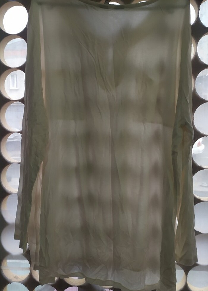 ÖNÜ SATENLİ BLUZ - Görsel 3