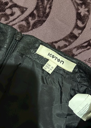 Yılan Desenli siyah Mini Etek - Görsel 2