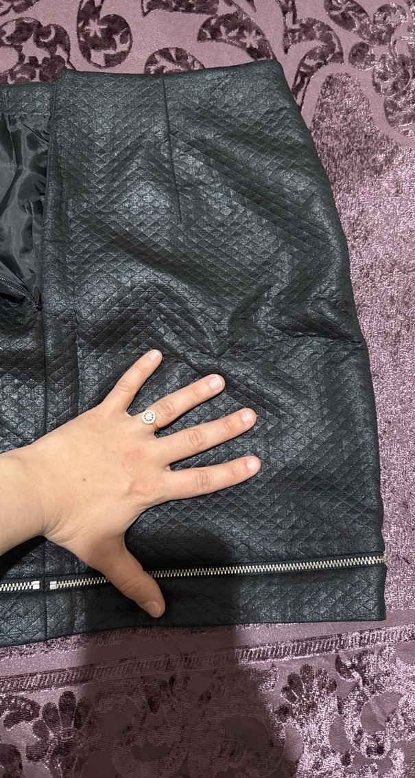 Yılan Desenli siyah Mini Etek - Görsel 5