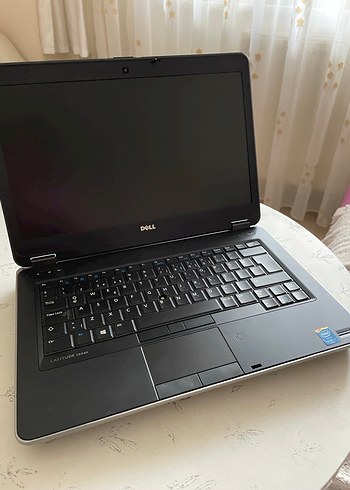 Dell latitude e6440 laptop - Görsel 2