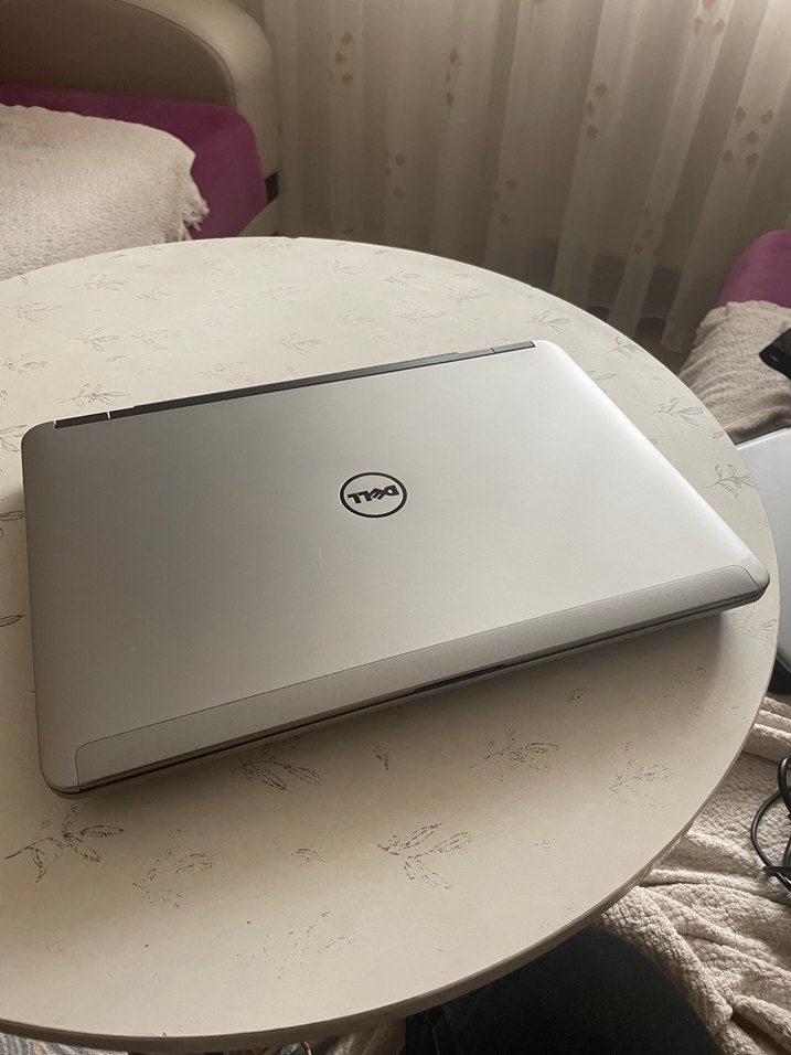 Dell latitude e6440 laptop - Görsel 3