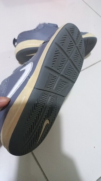 Nike spor ayakkabısı