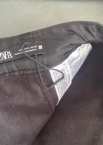 Siyah Deri Mini Etek Fırfırlı - Görsel 3