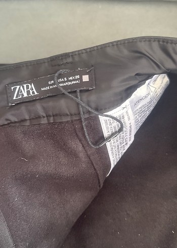 Siyah Deri Mini Etek Fırfırlı - Görsel 4