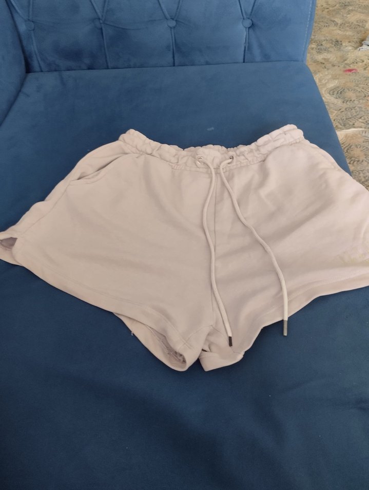 Bej Pamuklu Rahat Mini Şort - Görsel 2