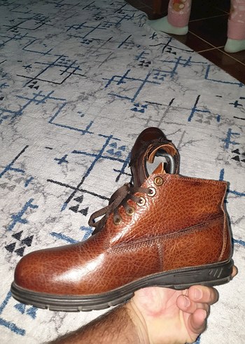 Lakers
Kahverengi Parlak Bağcıklı Erkek Botu - Görsel 4