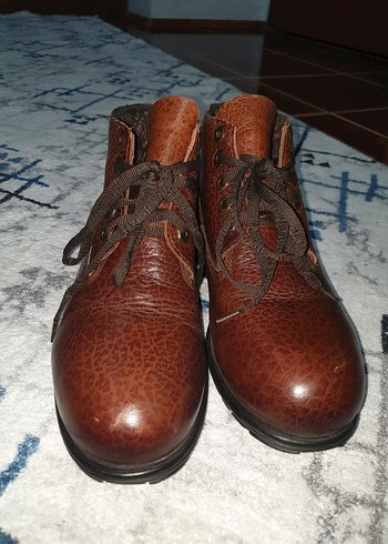 Lakers
Kahverengi Parlak Bağcıklı Erkek Botu - Görsel 2