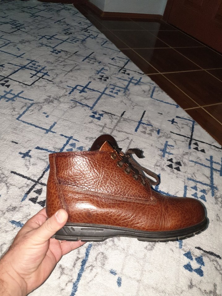 Lakers
Kahverengi Parlak Bağcıklı Erkek Botu - Görsel 3