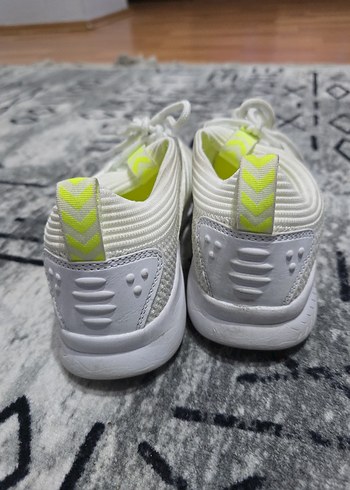 Hummel Beyaz Kadın Spor Ayakkabı Elastik Detaylı - Görsel 5