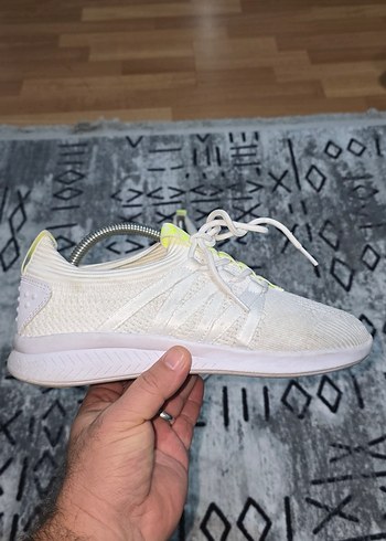 Hummel Beyaz Kadın Spor Ayakkabı Elastik Detaylı - Görsel 3