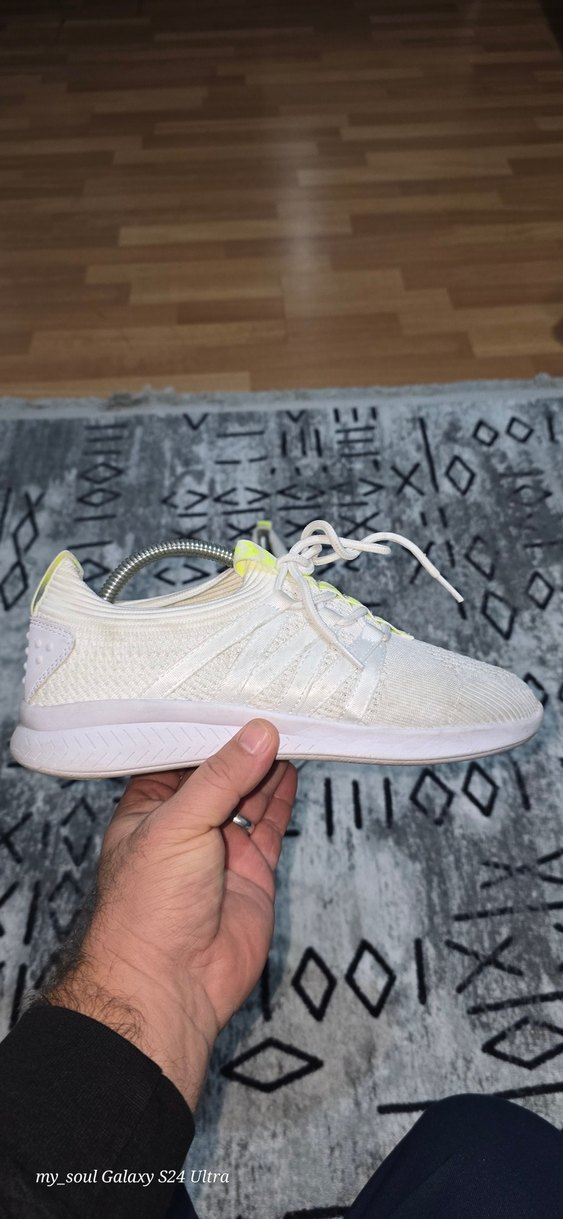 Hummel Beyaz Kadın Spor Ayakkabı Elastik Detaylı - Görsel 3