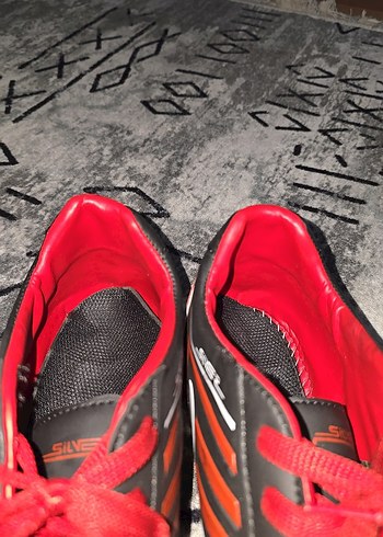 Kırmızı Bağcıklı Erkek Futbol Ayakkabısı - Görsel 7