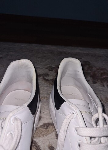 40 Beden Alexander McQueen