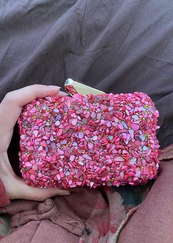 Pembe İşlemeli Payetli Kadın Clutch Çanta