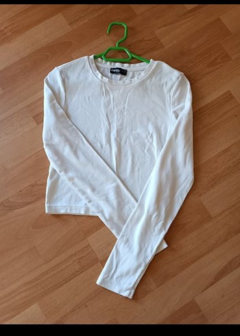 Defacto Uzun Kollu Beyaz Crop Top