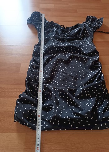 Puantiyeli V Yaka Midi Elbise - Görsel 2