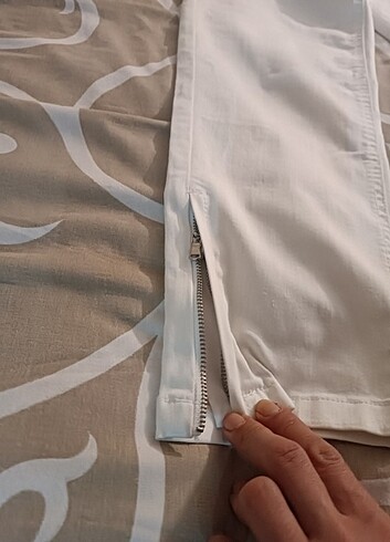 Beyaz pantolon - Görsel 4