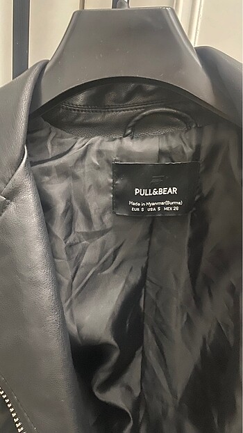 s Beden Pull&Bear Deri Kısa Ceket