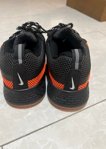 Nike Turuncu Erkek Spor Ayakkabı Bağcıklı Nike 42 numara