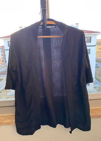 Siyah Sokak Stili Kete Gömlek