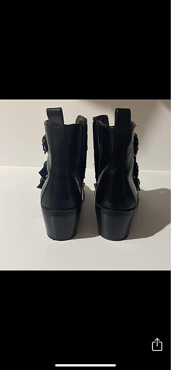 38 Beden stradivarius bot