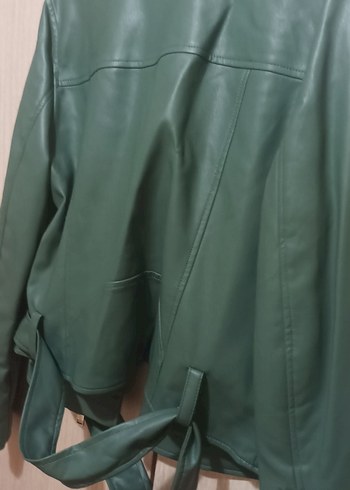 Kemerli Koyu Yeşil Kadın Deri Biker Ceket - Görsel 7