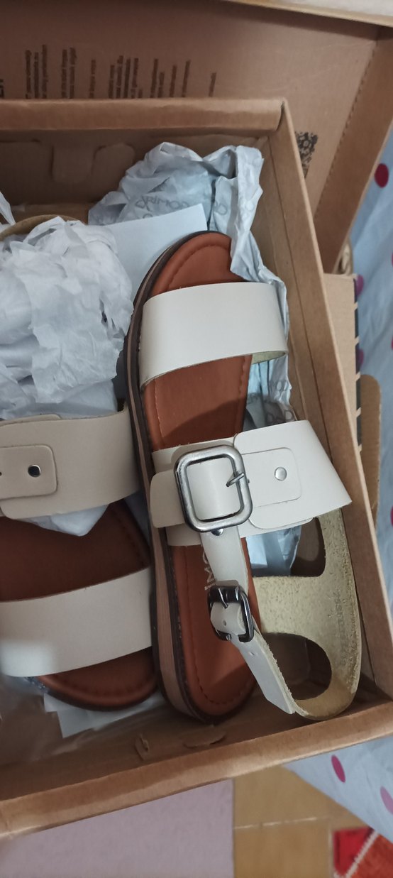 Bej Deri Kadın Dolgu Topuklu Sandalet - Görsel 2