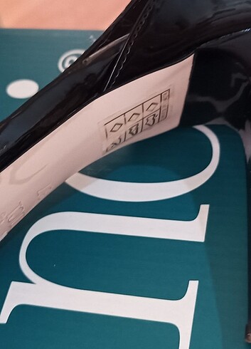 Sıfırdan farksız! İnci marka gerçek deri ayakkabı - Görsel 3