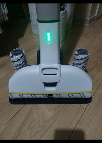 Karcher EWM 2 Kablosuz Zemin Temizleme Makinesi - Görsel 4