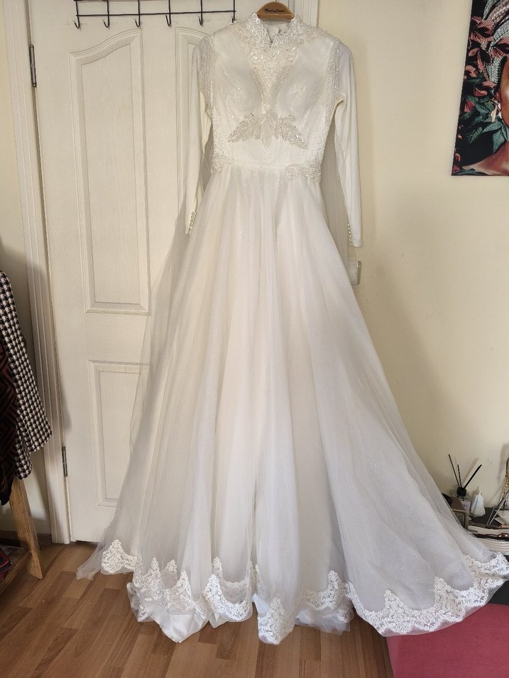 Uzun Kollu Beyaz Vintage Gelinlik - Görsel 2