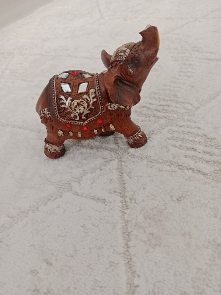 Kahverengi Süslemeli Fil Biblo - Görsel 2