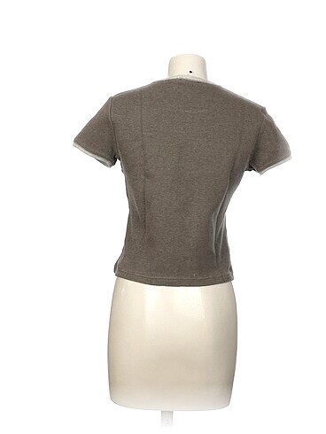 l Beden Diğer T-shirt %70 İndirimli.
