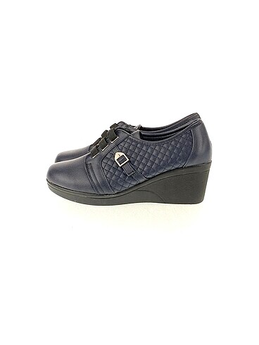 U.S Polo Assn. Dolgu Topuk %70 İndirimli.