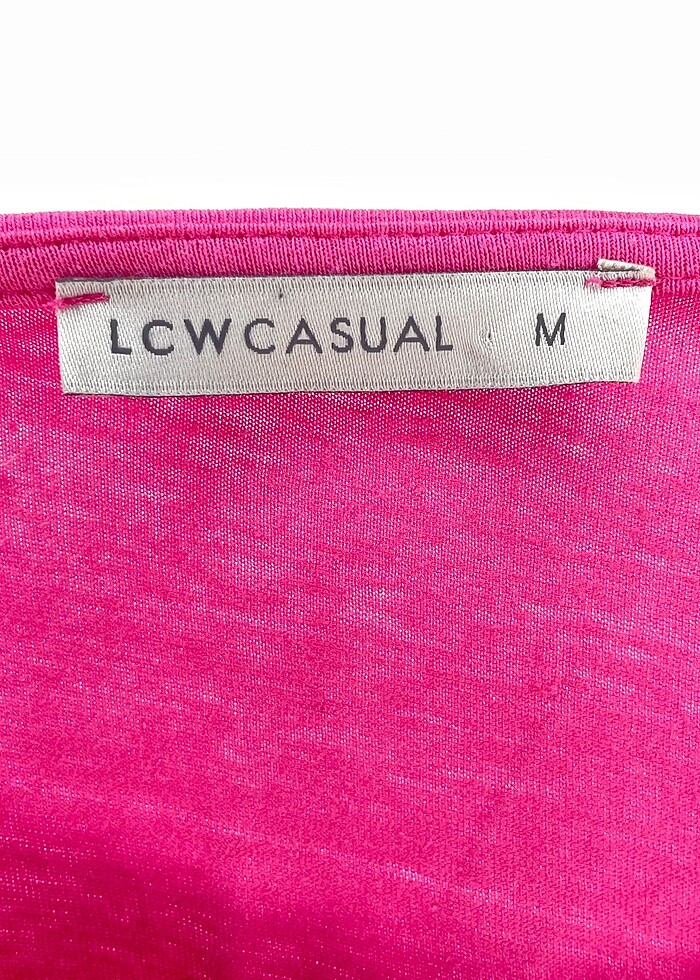 LC Waikiki T-shirt %70 İndirimli. - Görsel 4