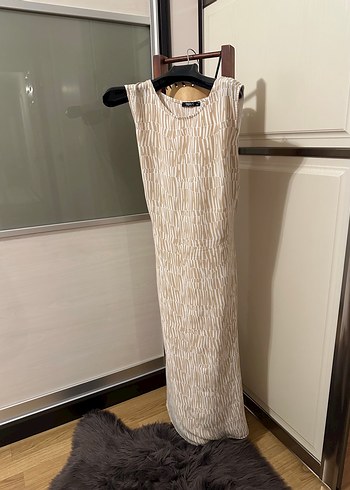 Bej Zebra Desenli Kolsuz Uzun Keten Elbise - Görsel 3