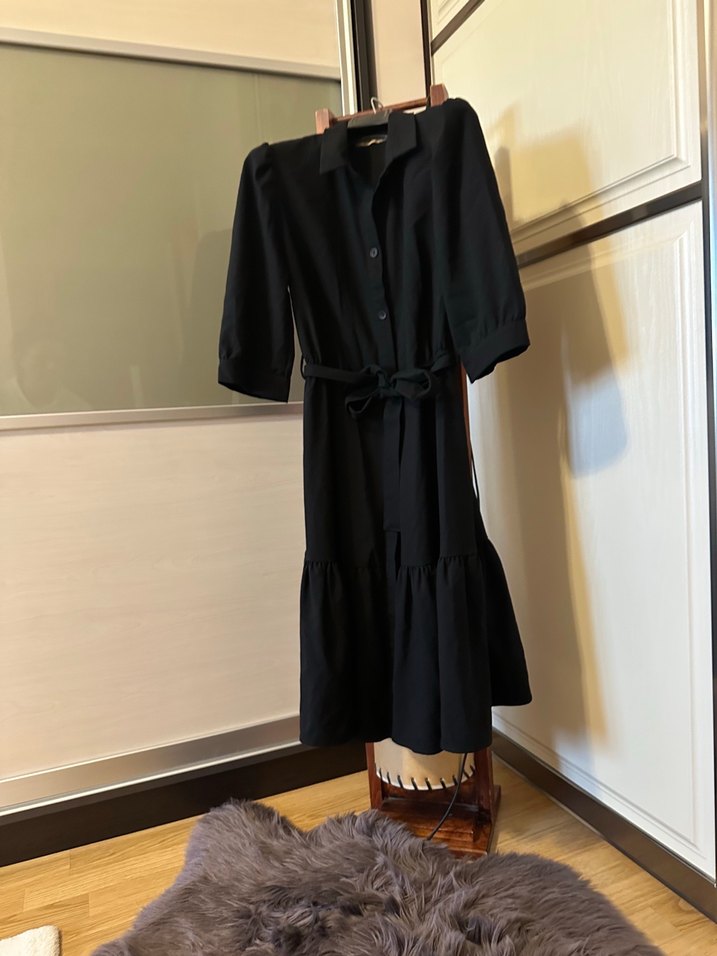 Siyah Kemerli Uzun Keten Elbise - Görsel 2