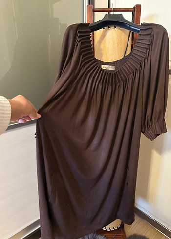 Plise yaka kol rahat kesim diz de elbise - Görsel 5