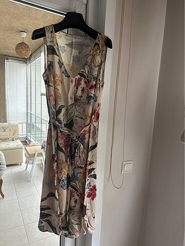 LCW ELBİSE 150 TL