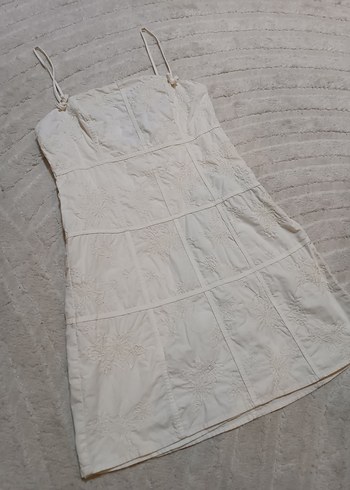 zara ekru elbise