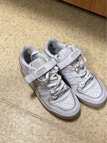 38,5 Beden adidas forum low1 kullanılmış