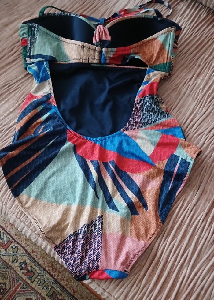 Mayo ŞAPKA VE PAREO HEDİYELİ  - Görsel 4