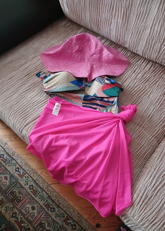 Mayo ŞAPKA VE PAREO HEDİYELİ  - Görsel 2