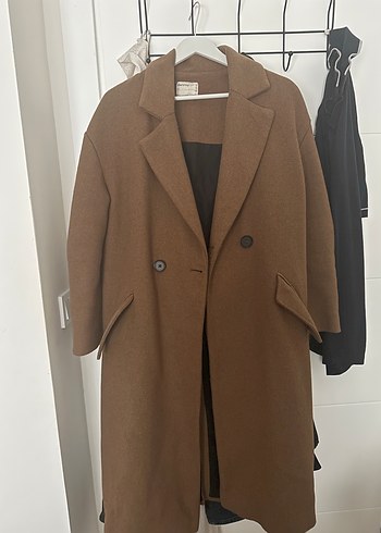 s Beden Çift Düğmeli Bershka Kaban
