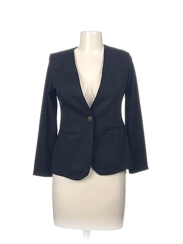 Diğer Blazer %70 İndirimli.