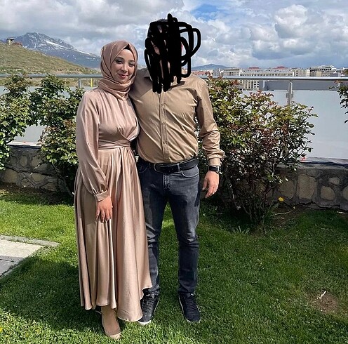 36 Beden Kendinden kemerli saten elbise