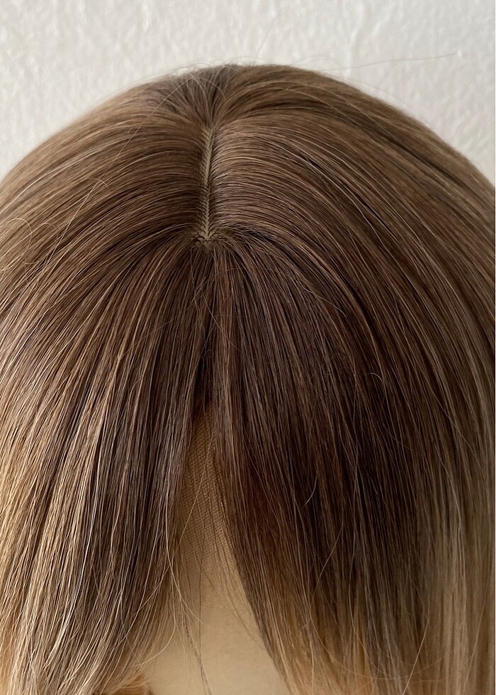 Gerçek saç dokusunda sıfır sarı peruk - Görsel 5