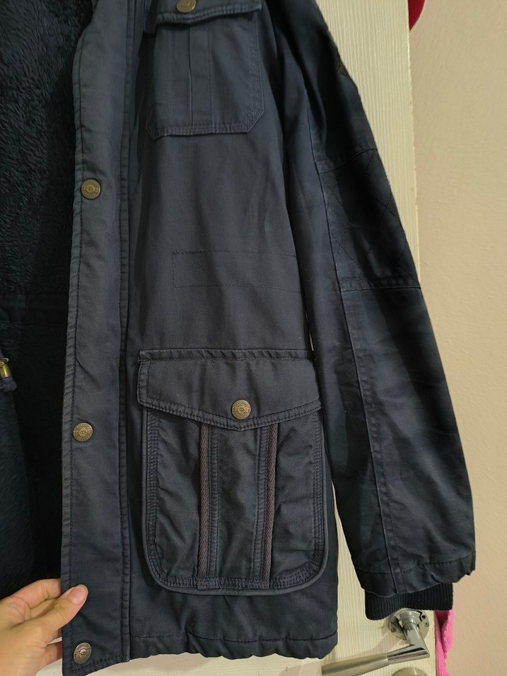 Düğmeli Lacivert içi kürklü erkek kaban mont - Görsel 4