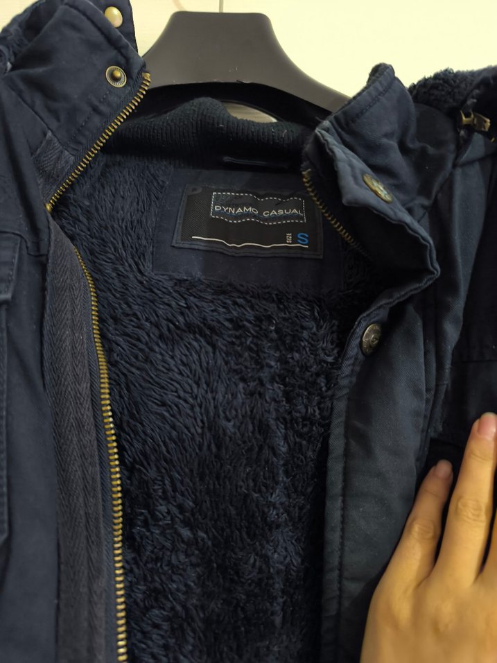 Düğmeli Lacivert içi kürklü erkek kaban mont - Görsel 3