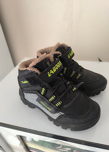 Yılan Desenli Siyah Erkek Çocuk Botu - Görsel 2