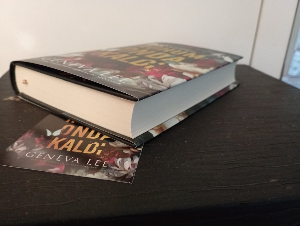 Ruhum Onda Kaldı - Geneva Lee - Görsel 5